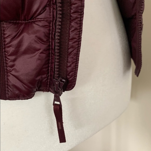 Aritzia TNA Down League Bomber Cranberry Small - Picture 5 of 11